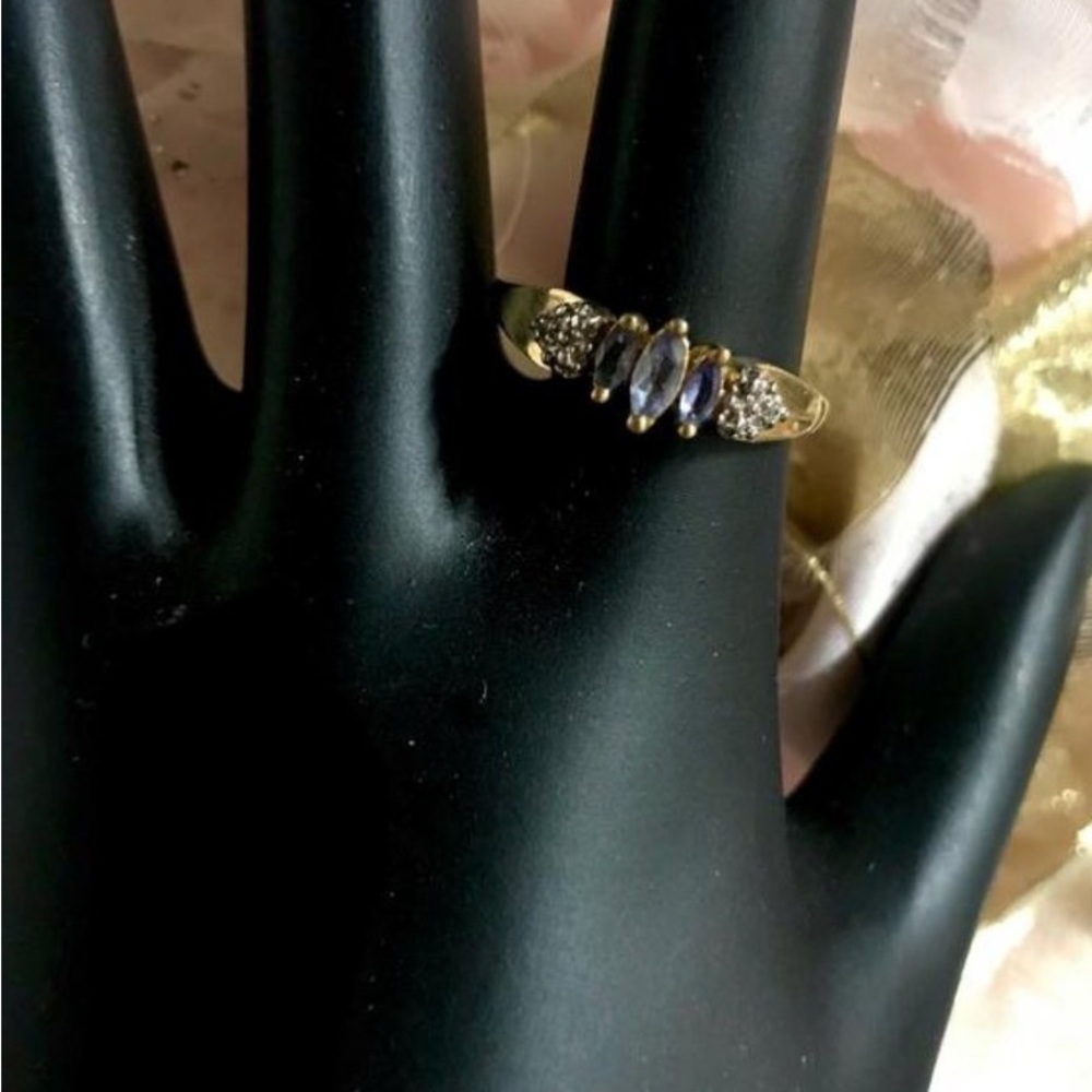 10K Solid Yellow gold YG THREE-STONE MARQUIS TANZANITE RING (7) - Picture 4 of 8